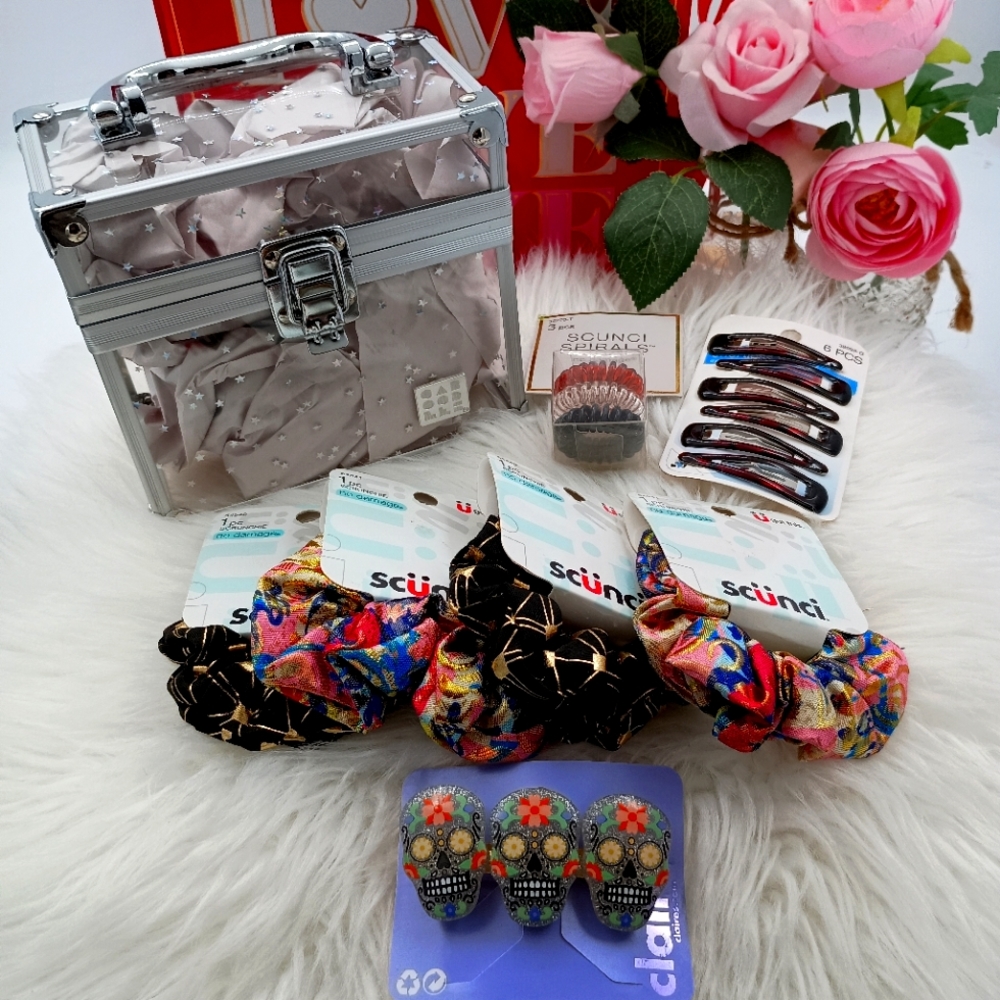 Hair Accessories & Carrying Case Bundle.